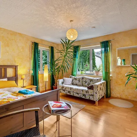 Гостевой дом Schoenes Mit Eigenem Bad 3*