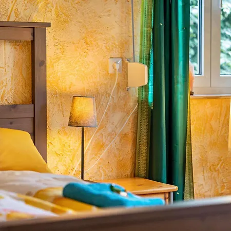 Schoenes Mit Eigenem Bad Гостевой дом Альбштадт