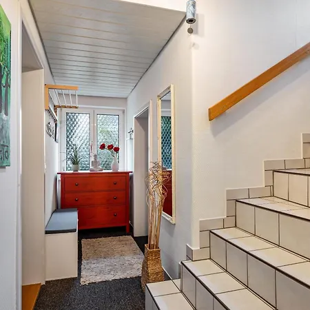 Schoenes Mit Eigenem Bad Гостевой дом