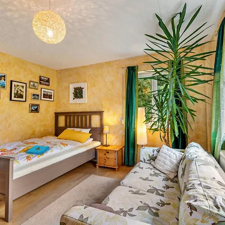 Guest house Schoenes Mit Eigenem Bad